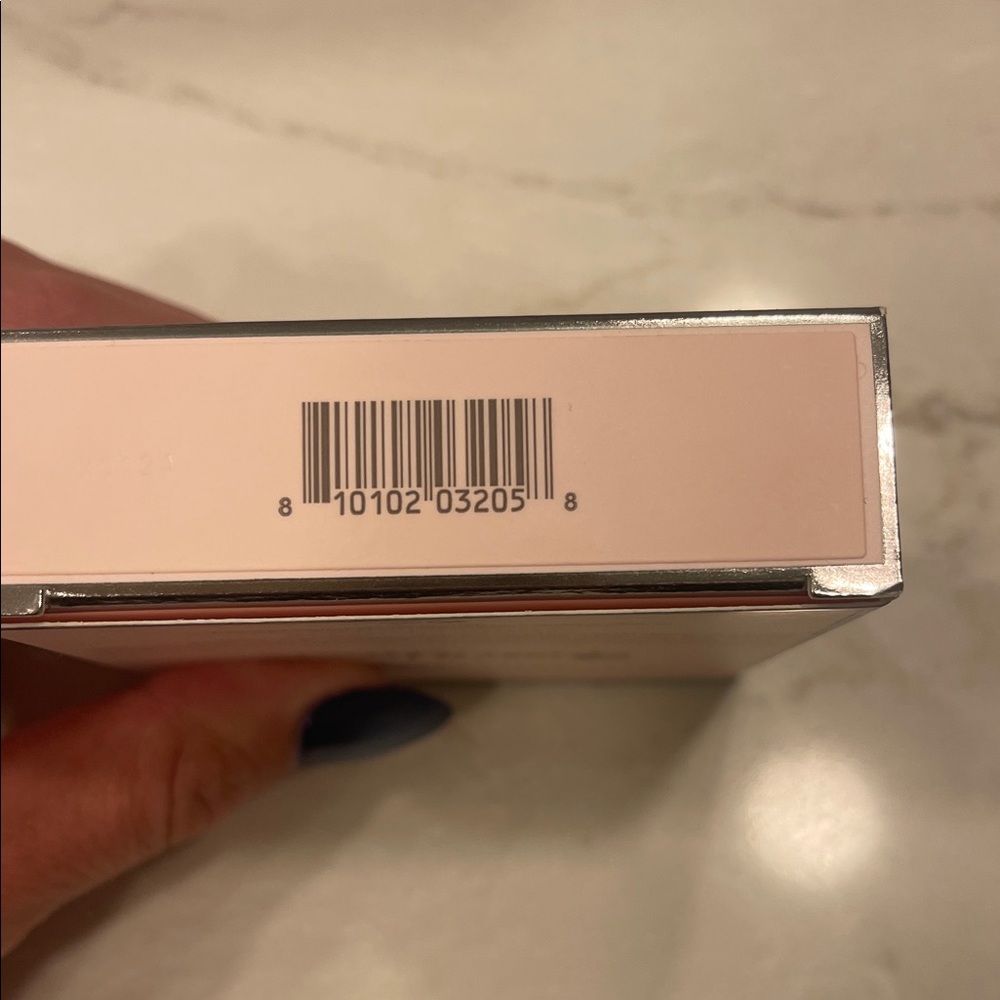 Westman Atelier Vital Pressed Skincare Powder - DUNE - Picture 3 of 5